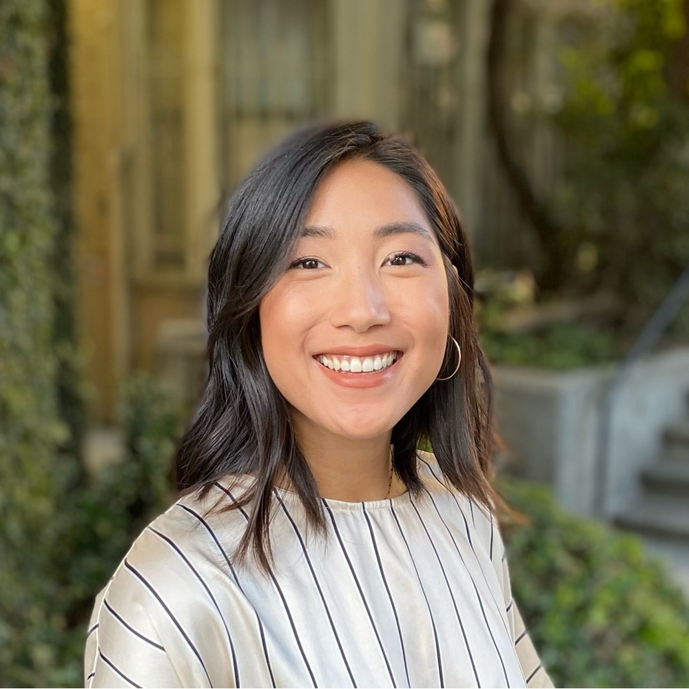 Meet your Posher, Laura